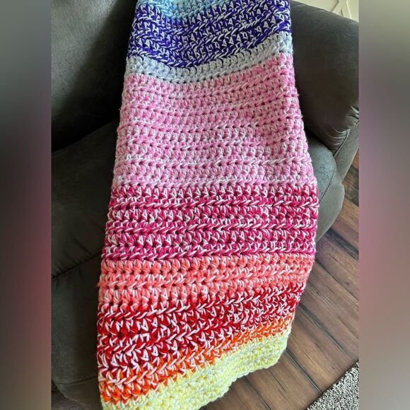 Handmade Crochet Throw Blanket - Picture 4 of 12